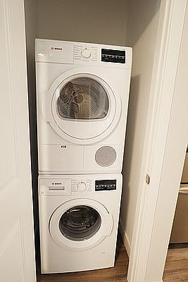 4th image of 3210 Johnson Ave #1