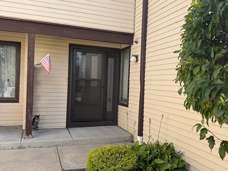 32697 Jefferson Dr — Photo 32