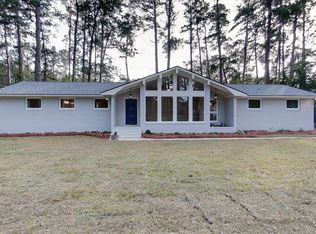 1712 Doncaster Dr, Thomasville, GA 31792