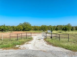 1274 Hart Ln, Tioga, TX 76271