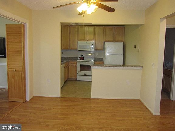 5th image of 3602 Tarkington Ln #75-B