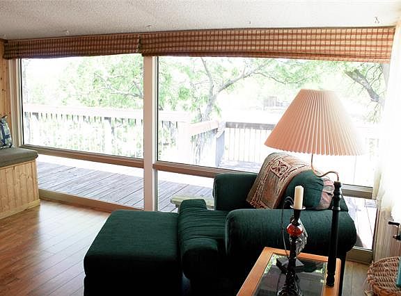4th image of 454 Kennon Cir