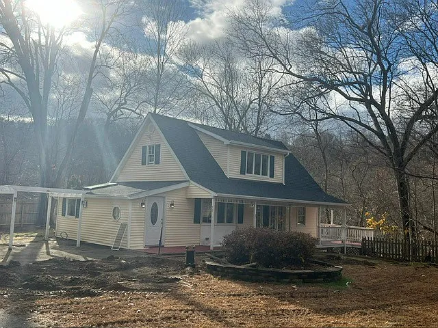 75 Manor Rd — Photo 31