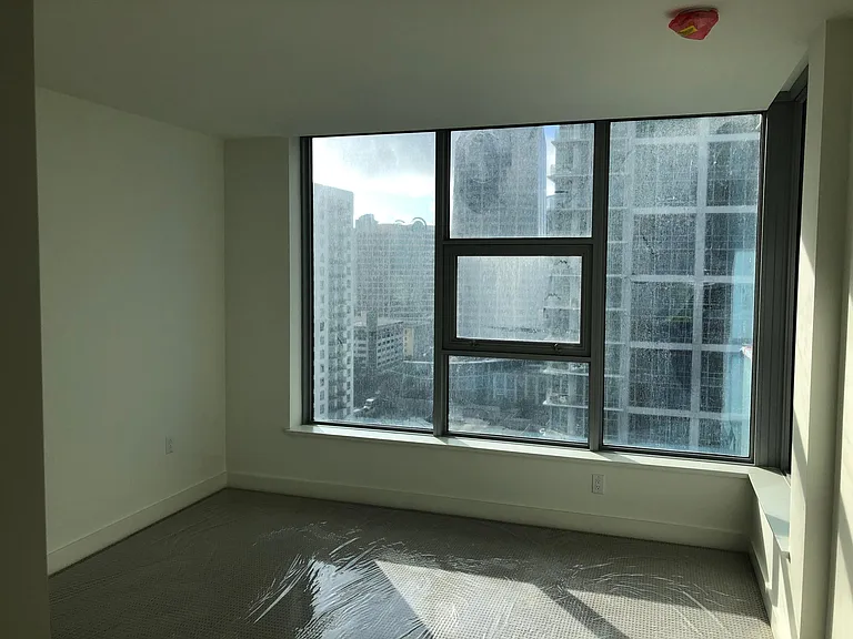 1388 Kettner Blvd #807 — Photo 4