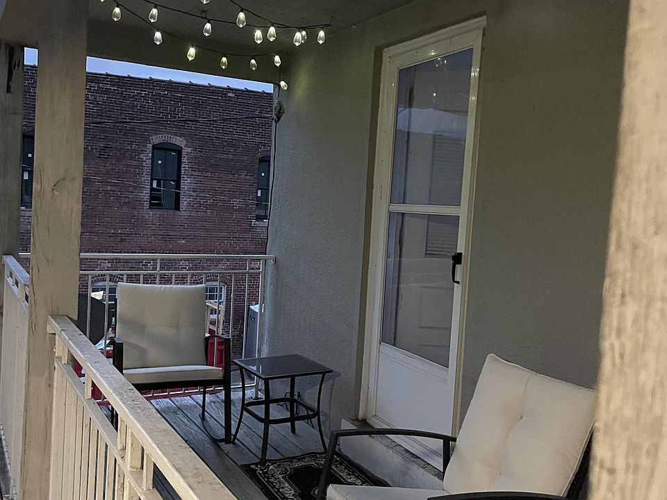 1st image of 310 S Patterson Blvd APT 8