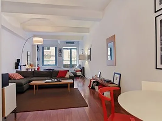 Sold by Citi Habitats | media 3