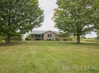 9400 Sanborn Ave SE, Alto, MI 49302