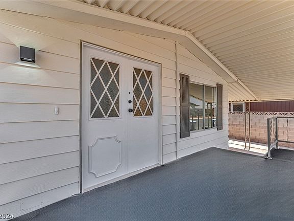 2nd image of 3486 Katmai Dr