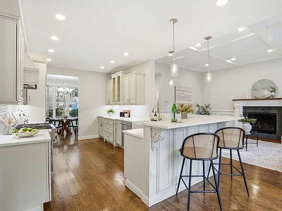 5th image of 9 Holton Rd