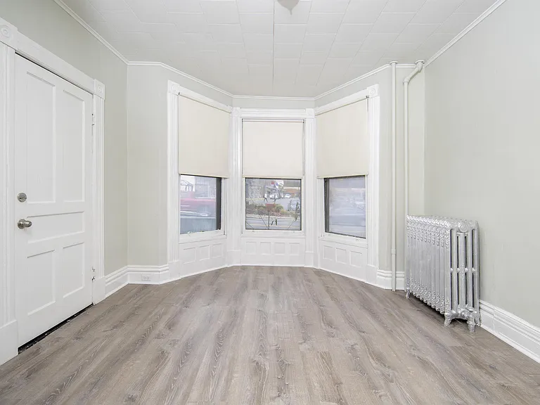 159 Hoosick St #1F — Photo 21