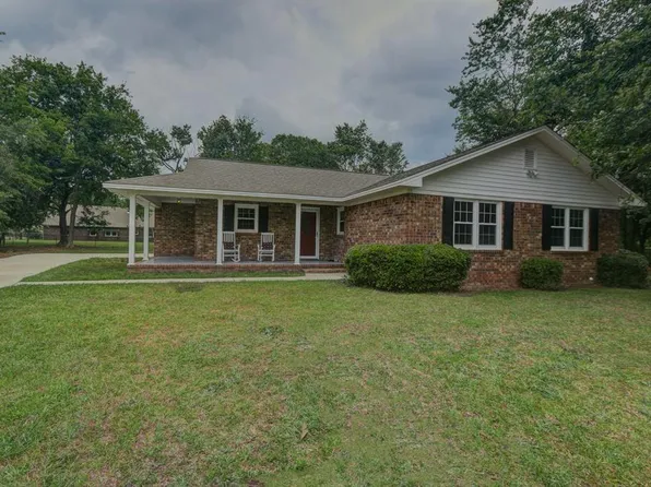 50 Travis Ct, Sumter, SC 29154
