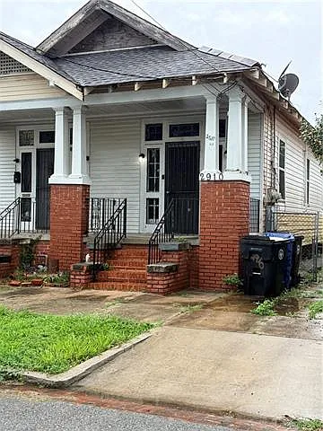 2910 Bruxelles St