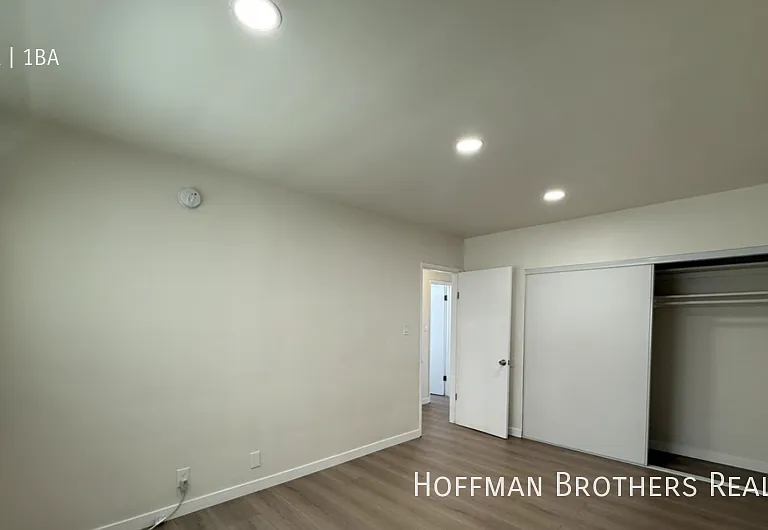 7339 Woodman Ave #1 — Photo 6