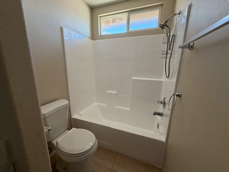 1439 Avena Way — Photo 15
