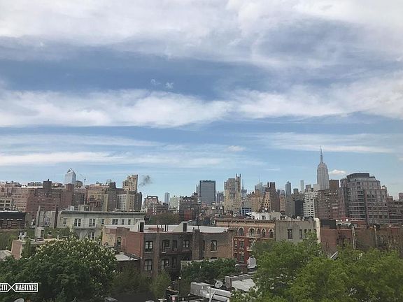 4th image of 78 Charles St APT 3R
