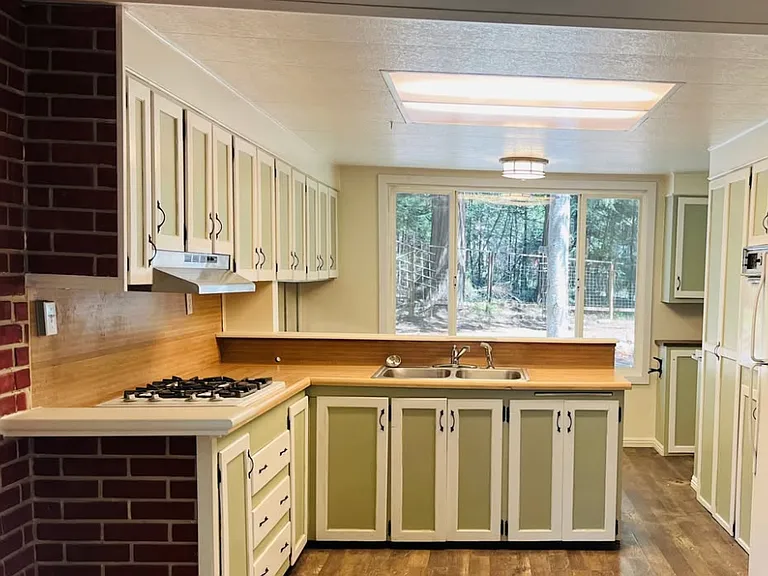 14737 Wildlife Dr — Photo 8