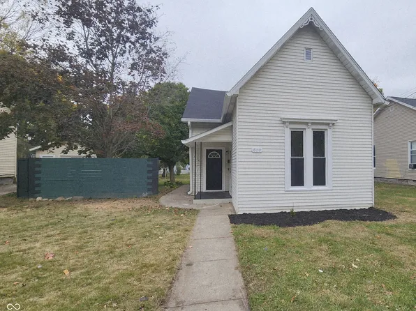 610 E Pike St, Crawfordsville, IN 47933