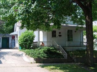 38 Elizabeth St, Newark, OH 43055