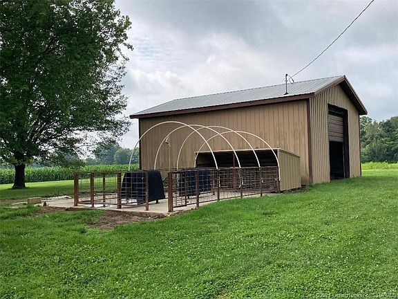 4th image of 3936 W State Road 60