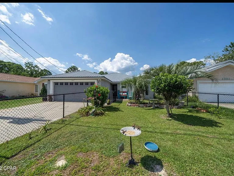 1619 Hope Cir — Photo 1