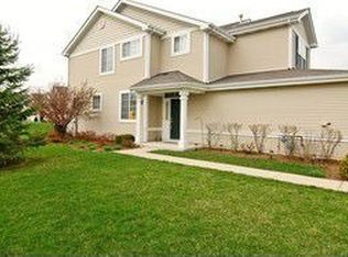 434 N Keswick Ct, Round Lake, IL 60073