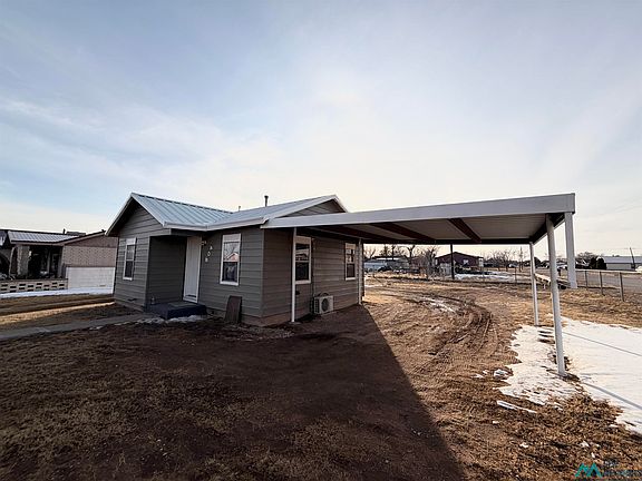 2nd image of 604 S 3rd St