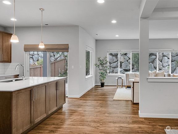 5th image of 14714 28th Ave W