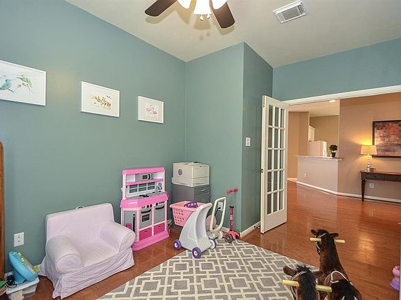 5th image of 24042 River Place Dr