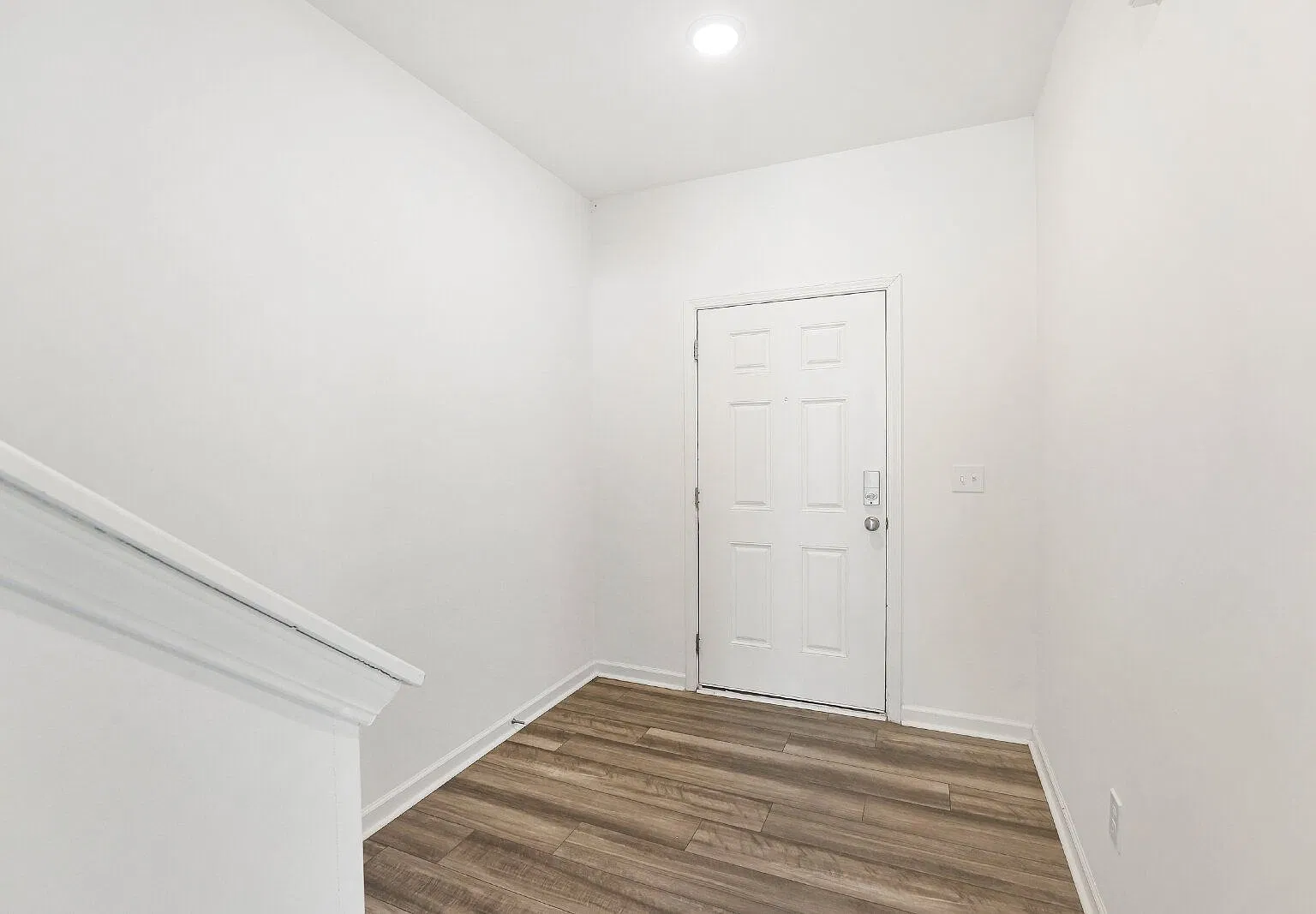 4 bed, 2.5 bath, 2310 sqft, $2,095 — Photo 3