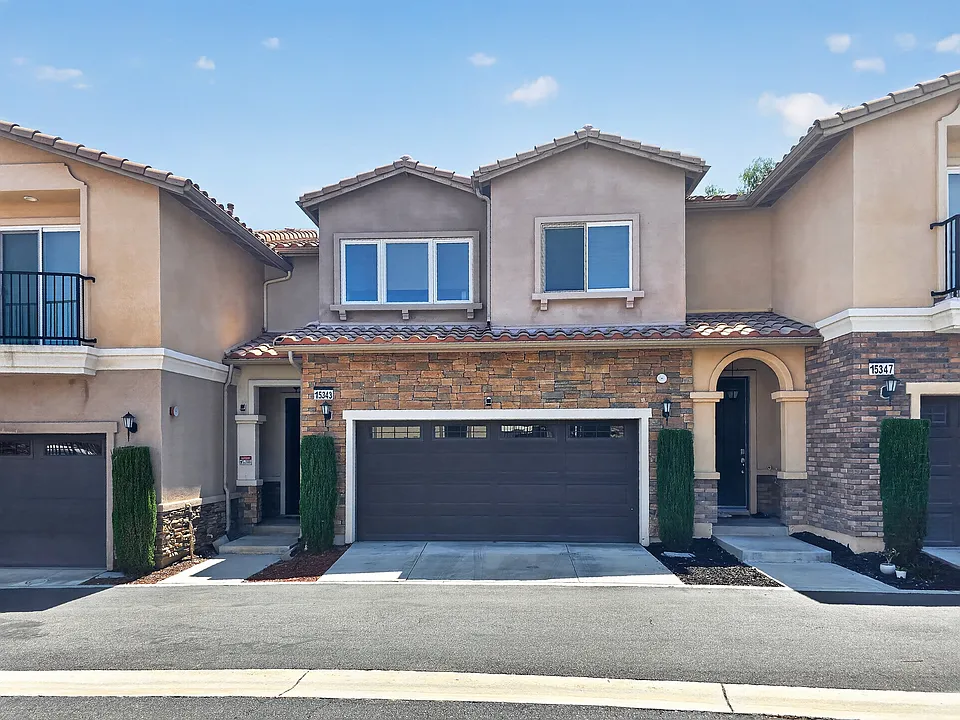 15343 Lotus Cir