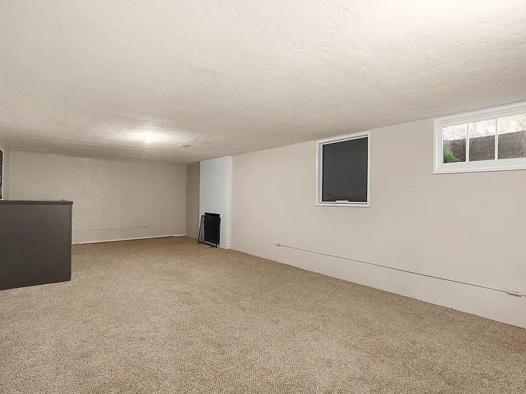 1731 NE Liberty St — Photo 8