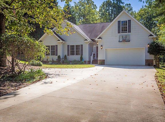 2nd image of 4651 E Shores Dr