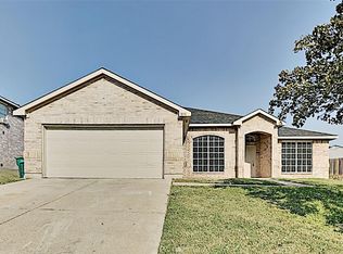 1076 Cove Hollow Dr, Cedar Hill, TX 75104