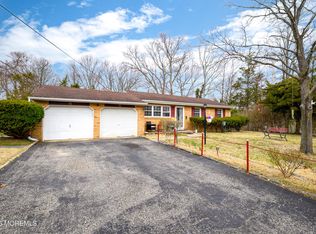 22 Dawn Cypress Ln, Jackson, NJ 08527