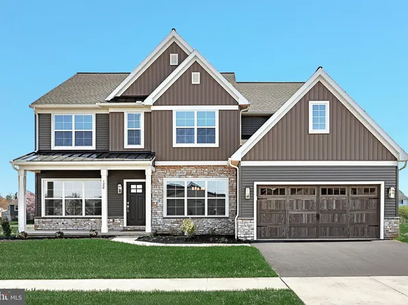 128 Morning Dr, Ephrata, PA 17522