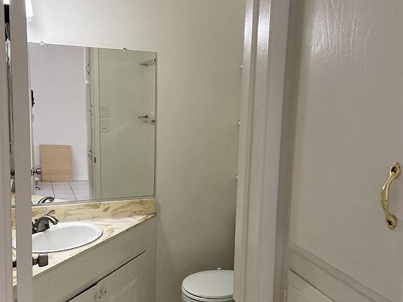 4th image of 7939 Hellman Ave #1