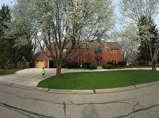 10290 Stablehand Dr, Cincinnati, OH 45242