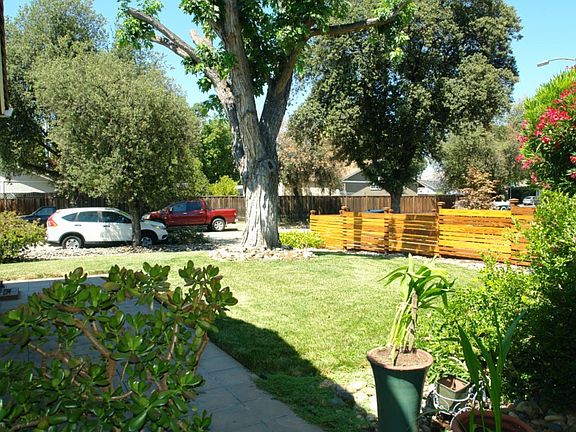 3rd image of 6343 Sponson Ln