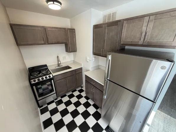Sixteen53 Prospect Avenue