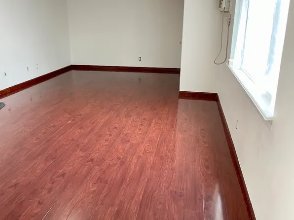 3220 Montrose Ave #B, La Crescenta, CA 91214