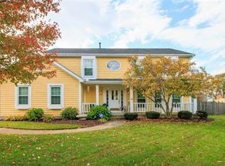 15 Deer Trail Dr, Springboro, OH 45066