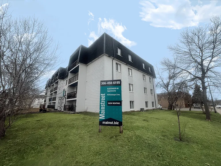 45 Kleisinger Cres — Photo 16
