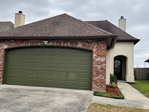 2nd image of 102 Adler Pl