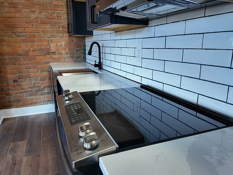 142 E Clifton Ave #3 — Photo 7