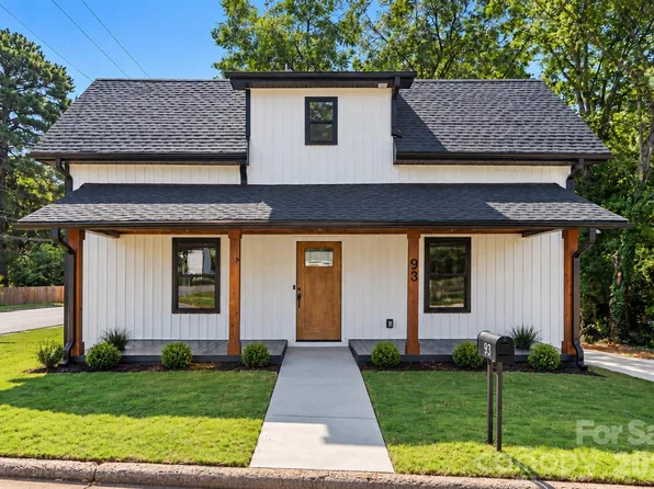 93 Saint Mary Ave NW, Concord, NC 28025