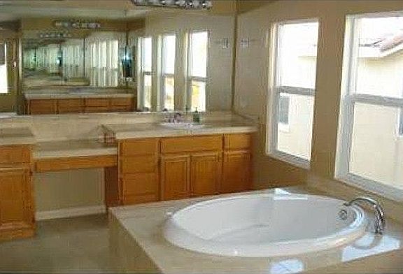 5th image of 4837 Sea Water Ln