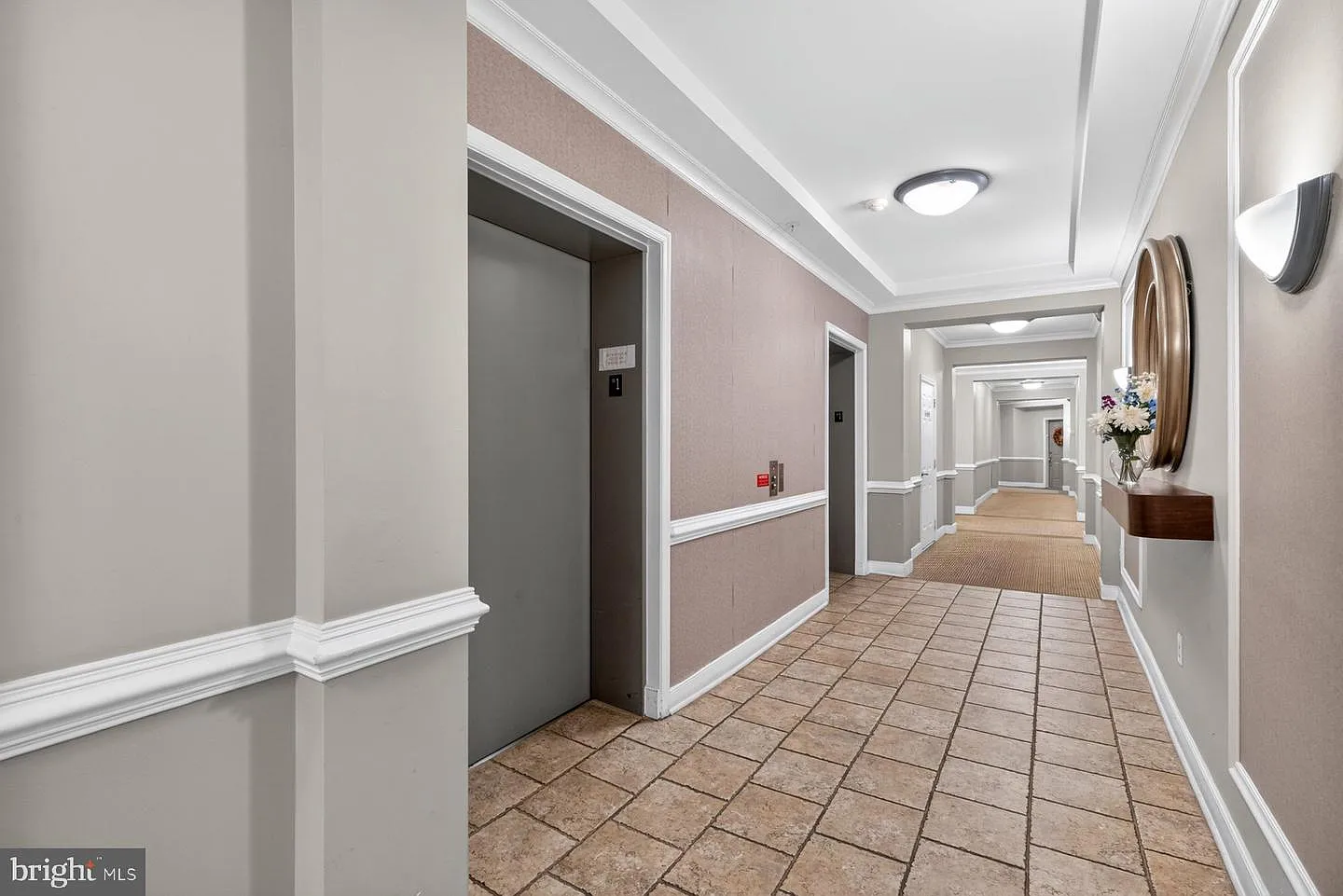 2 bed, 1331 sqft, $2,750 — Photo 3