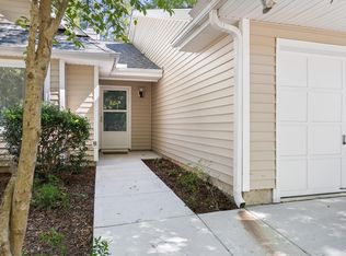 101 Standish Dr, Chapel Hill, NC 27517