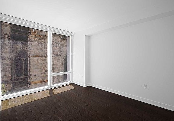 4th image of 400 W 113th St APT 422