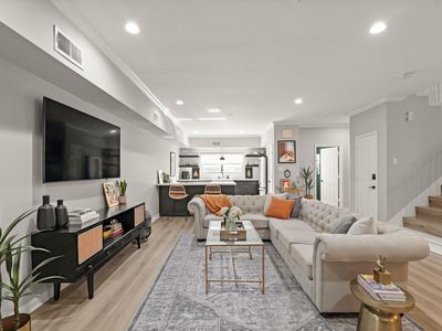 17 Waugh Dr UNIT 201, Houston, TX, 77007